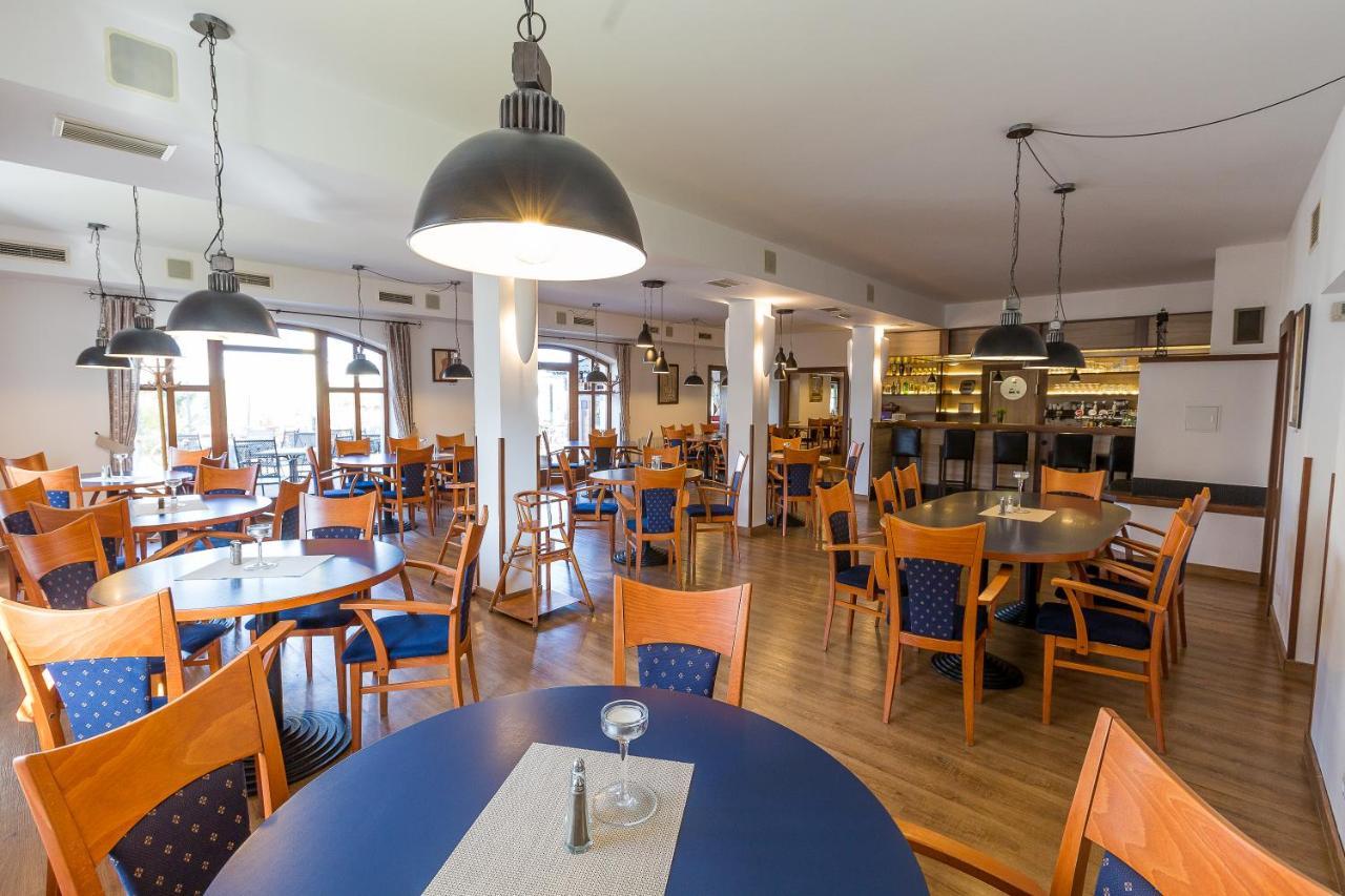 ליפנו נאד וויטאבו Hotel Admiral מראה חיצוני תמונה