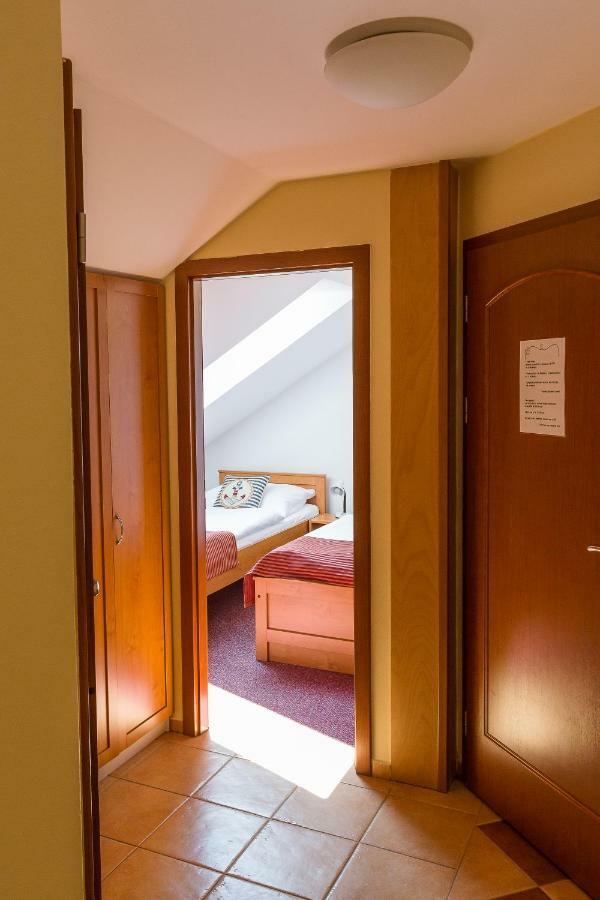 ליפנו נאד וויטאבו Hotel Admiral מראה חיצוני תמונה
